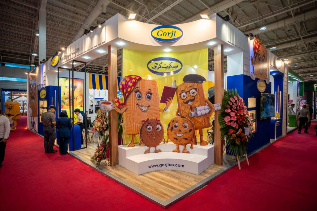 نمای بیروین غرفه شرکت بیسکویت گرجی در بیست و چهارمین نمایشگاه بین المللی شیرینی و شکلات ایران